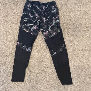 PINK Victoria's Secret Black and Multicolor Leggings